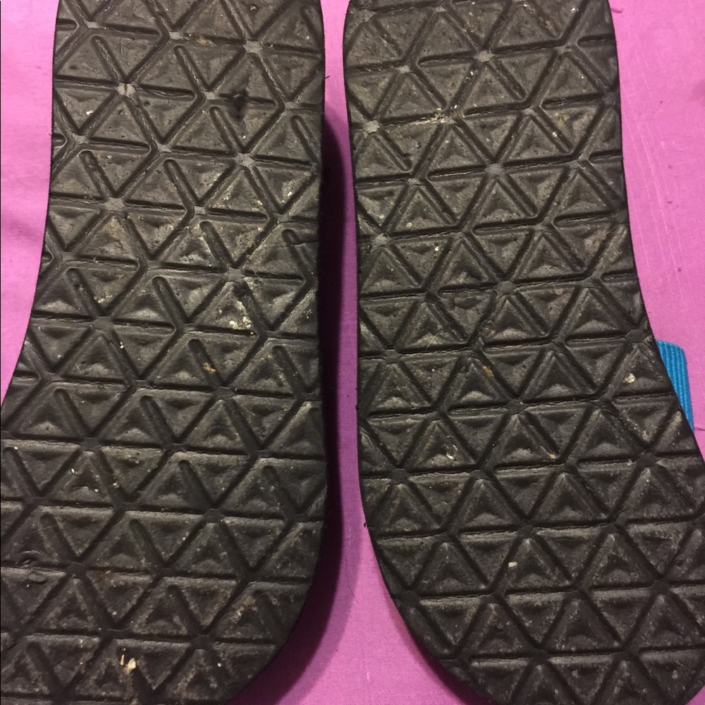 Slides - Picture 5 of 5